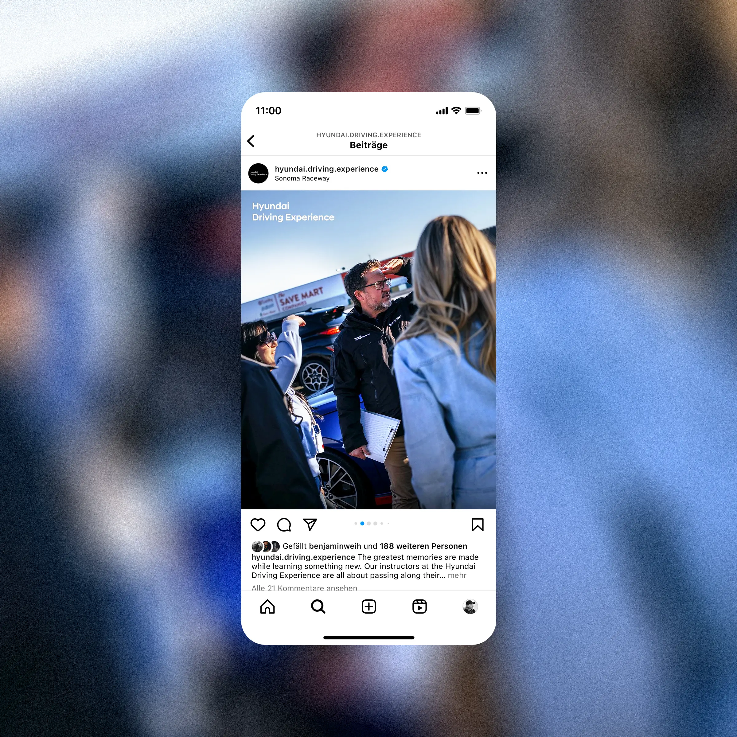 Ein Instagram Post zeigt einen Instructor während einer Pausensituation in der Boxengasse.
